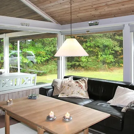 Three-bedroom Holiday In *